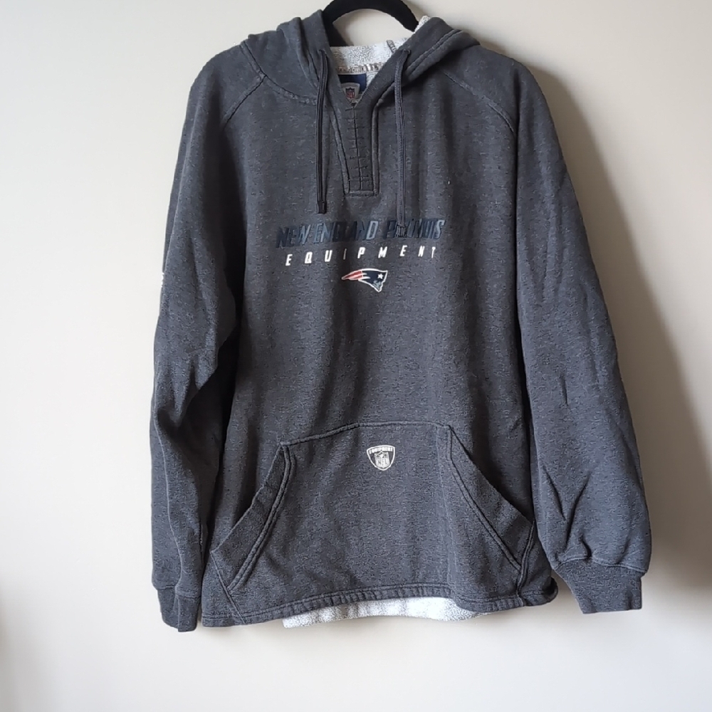 New England Patriots NFL Gray Sweatshirt Hoodie Relaxed Fit
